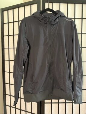 Brooks Men's Hideout Run Happy Hooded Windbreaker Jacket Small